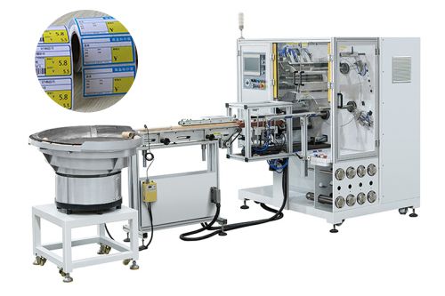 Machine de rembobinage à tourelle